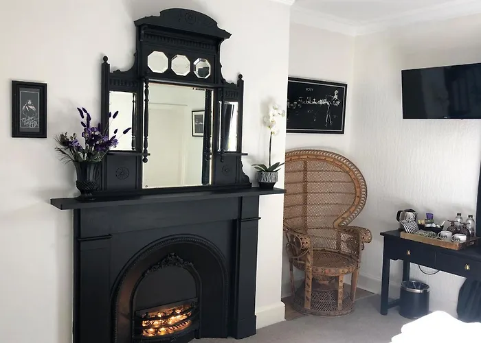 Bed & Breakfast High Tor 4*