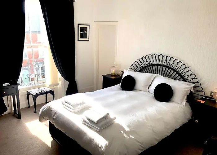 High Tor Bed & Breakfast